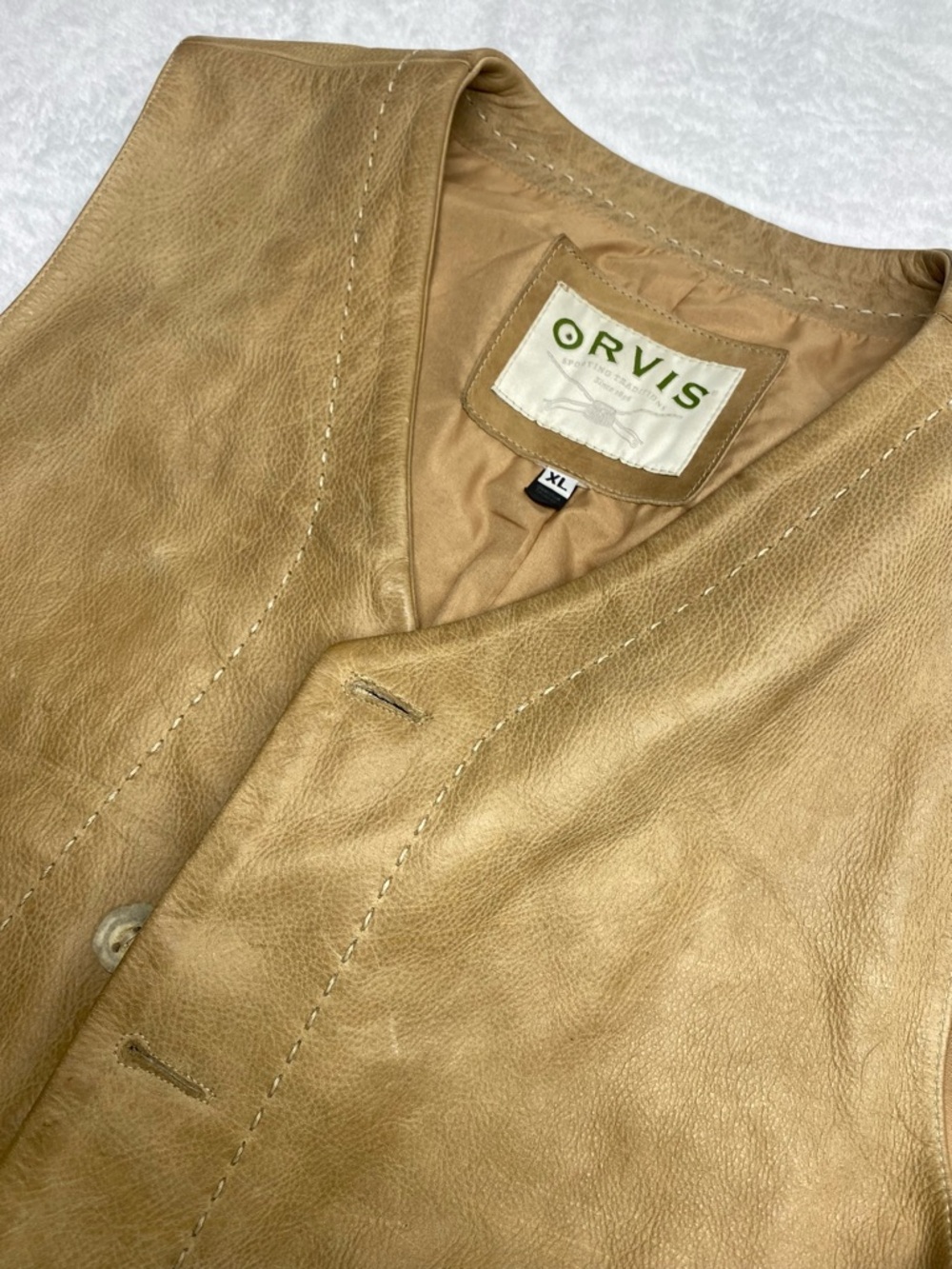 Vintage Orvis Men’s Tan Leather Vest Size Xl